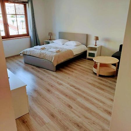 Drzewna Apartamenty-Kupiecka 66A Zielona Góra Exterior foto