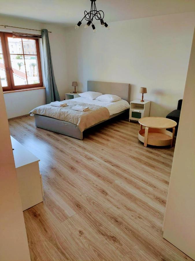 Drzewna Apartamenty-Kupiecka 66A Zielona Góra Exterior foto